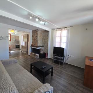 Nisi House - Sými - 9