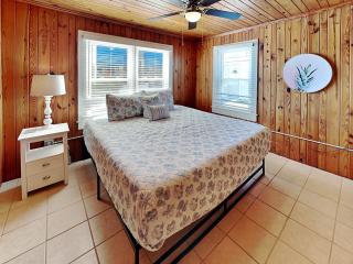 Sea Glass Suites 2 - Topsail Beach - 3