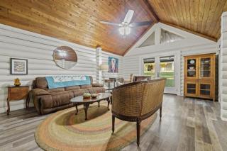 Log Cabin on Charming Horse Farm - LaFayette - 3