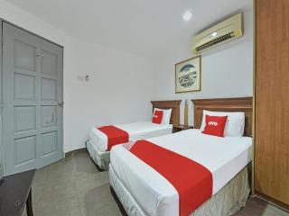 Super OYO 90780 J Hotel Bukit Bintang - Kuala Lumpur - 6