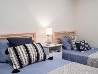 Historic Townhouse - Heart of Little Italy - 4