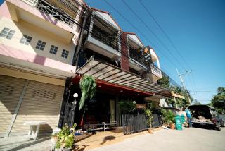 OYO 465 Krung Kao Traveller Lodge - 6