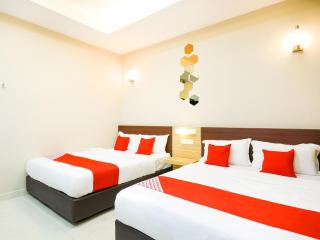 OYO 1023 La Mirina Boutique Inn - Miri - 6
