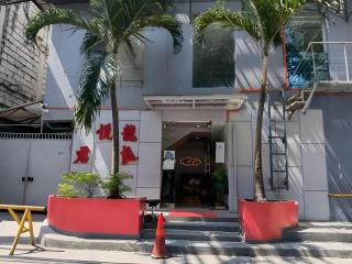 Loveness Apartelle - Manila - 6
