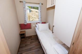 Home under a waterfall 7 mins from Glacier Lagoon - 3