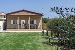 Villa Fyllo - Private Pool & Steps from the Beach - Tavronítis - 8