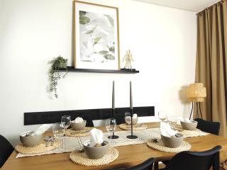 6 Bed Upscale Apartment - Bochum - 9