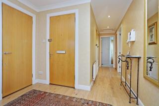 Edinburgh Central 2-bedroom Apartment with Free Parking and Stunning Views - Edimburgo - 2