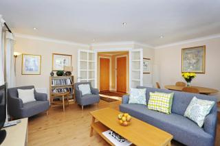 Edinburgh Central 2-bedroom Apartment with Free Parking and Stunning Views - Edimburgo - 7
