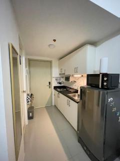 CozyNest in Makati - Manila - 8