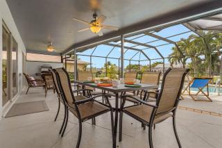 Gulf Access Canal home with Pool and Views - Villa Skyline View - Roelens - 9