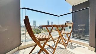 OYO HOME 1366 Standard One Bedroom Jvc - Abu Dhabi - 9