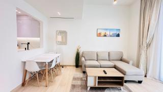 OYO 1287 Home Fully Furnished 1Bed At JVC - Dubái - 1