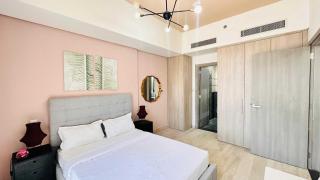 Modern 1-Bedroom La Perla Apartment JVC with Infinity Pool & Kids Zone - 1
