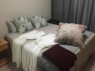 Whole House to Rent for Holidays - George - 5