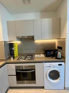 OYO 887 Home A1607 Sobha Creek Vistas - 1BR - Dubai - 1