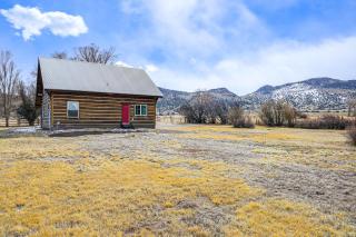 Hike, Hunt and Unwind Mtn-View Cabin in Del Norte! - 9