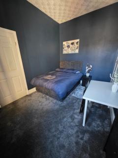 Kings Road Modern Home - 6