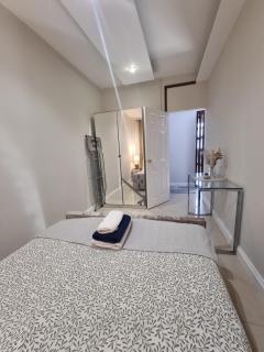 2nd Flr 3 bed flat in the Heart of Edgware Road-G20 - Londra - 9