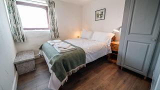 Collection of 2 Stunning Coastal Cottages nr Bude - Bude - 6