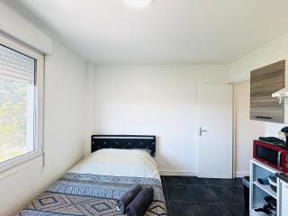 STUDIO A 300 METRES DE LA GARE et 25 MINUTES DE PARIS EN TRAIN - Melun - 2