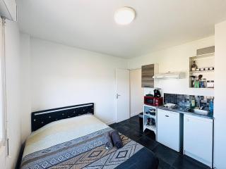 STUDIO A 300 METRES DE LA GARE et 25 MINUTES DE PARIS EN TRAIN - Melun - 3