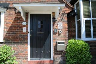Debden Guest House - Hillingdon - 8