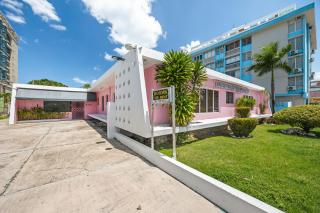 Borinquen Beach Inn - 5