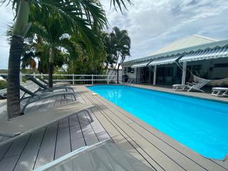 Villa la Flamboyante 4 étoiles, 4 Clévacances - Sainte-Anne - 0