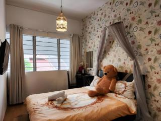 OYO 91068 Elephant House Boutique Hotel - George Town - 2