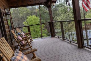 Bear's Arm Cabin in the Smokies! - Sevierville - 2