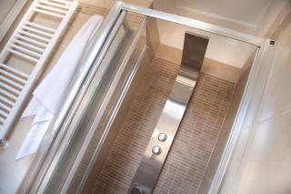 Marina Beach Suite Hotel - 8