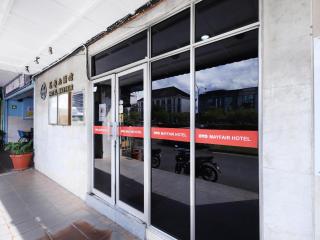Super OYO 991 Mayfair Hotel - Kuching - 1