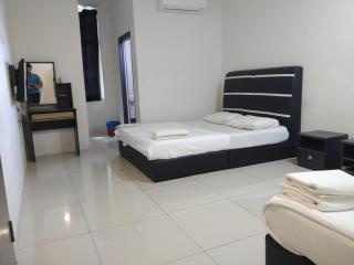 OYO 90995 Hotel Nk Impian - Seri Iskandar - 9