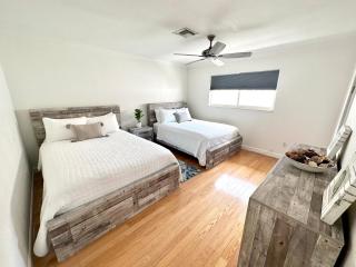 Waterfront Oasis - 6