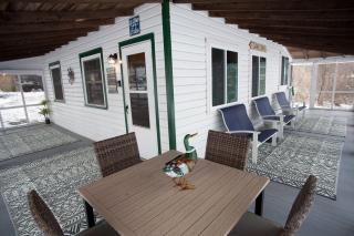 Lakefront Haven Modern Cottage - Effort - 7