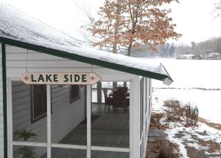 Lakefront Haven Modern Cottage - Effort - 7