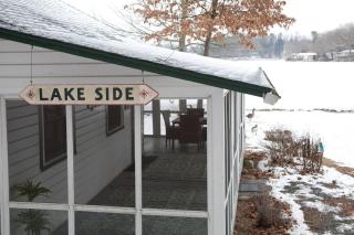 Lakeside Haven, a Modern Cottage with Lake Views - 8