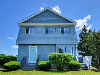 Waterfront Salt Pond House, water view and dock - Charlestown - 7