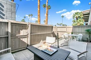 K0366 - Ocotillo Art Lounge - Palm Springs - 0