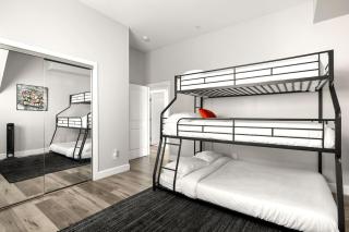 NEW Luxury Townhome Sleeps 9 Near USC DTLA Expo - Los Angeles - 4