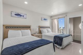 Epic Beachfront View Condo - 4