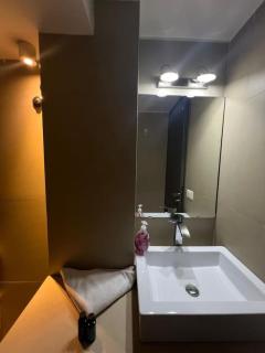 Nicole 2BR in Gemmayze - Ar Rumayl - 2