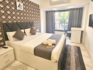 Astha Kandivali Service Apartment - Mumbai - 0