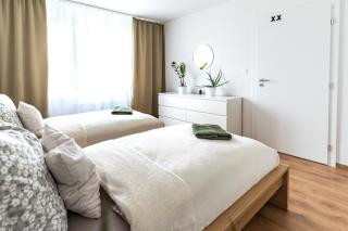 Apartment Tix - 75m2, AC, Parking, 3 min Europa SC - Banská Bystrica - 6