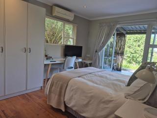Mistys Studio Durbanville - Durbanville - 7