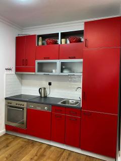 Newborn Center Spot - 6