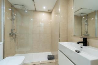 Cabopino Port Modern 2 Bedroom Apartment - 3