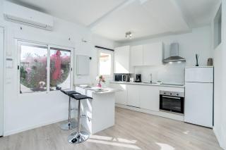 Cabopino Port Modern 2 Bedroom Apartment - Marbella - 2