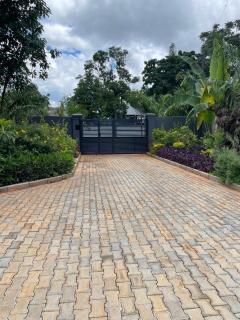 No17 Garden Oasis - 9